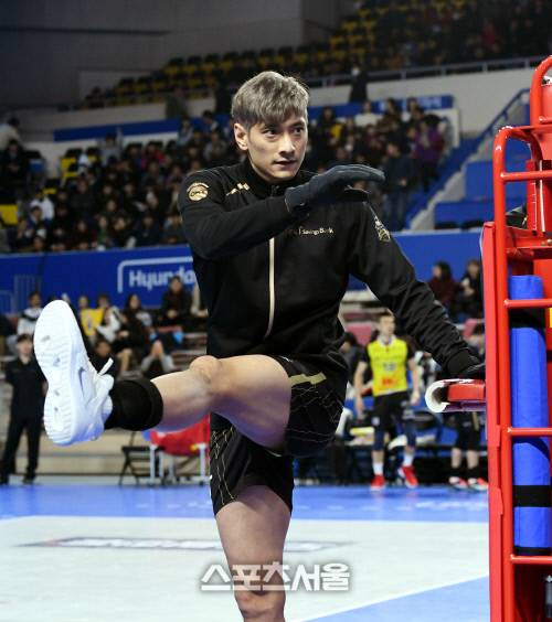 2019시즌 OK저축은행에서의 김요한.김도훈기자