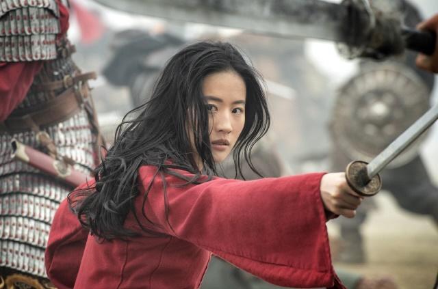 중국과 한국 등 아시아권 개봉을 앞둔 영화 '뮬란'의 한 장면. AP, 연합뉴스