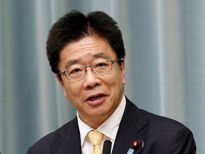 16일 발표될 일본 스가 요시히데 내각에서 관방장관 임명이 유력시되는 가토 가쓰노부 후생노동상 도쿄 | 로이터연합뉴스