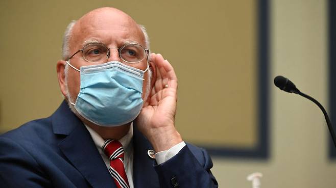 로버트 레드필드 미국 질병통제예방센터(CDC) 소장