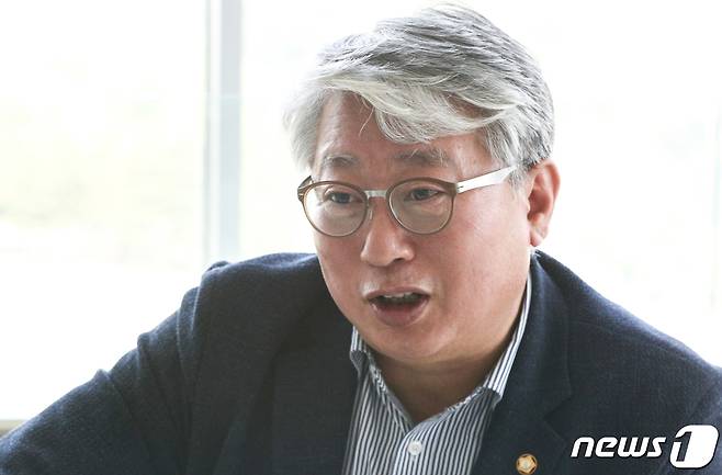 조응천 더불어민주당 의원 2020.5.28 © News1 성동훈 기자