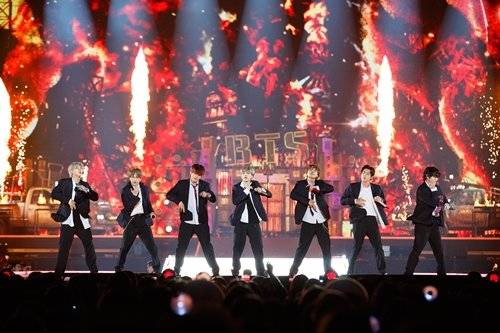 2019 MAMA 4개 부문 대상을 차지한 방탄소년단
