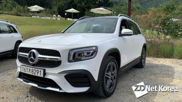 메르세데스-벤츠 GLB 250 4MATIC