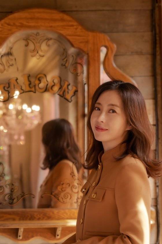 송윤아