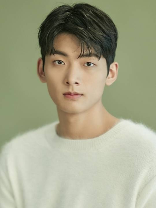 방탄소년단 드라마 '유스' 김남준 역의 서영주