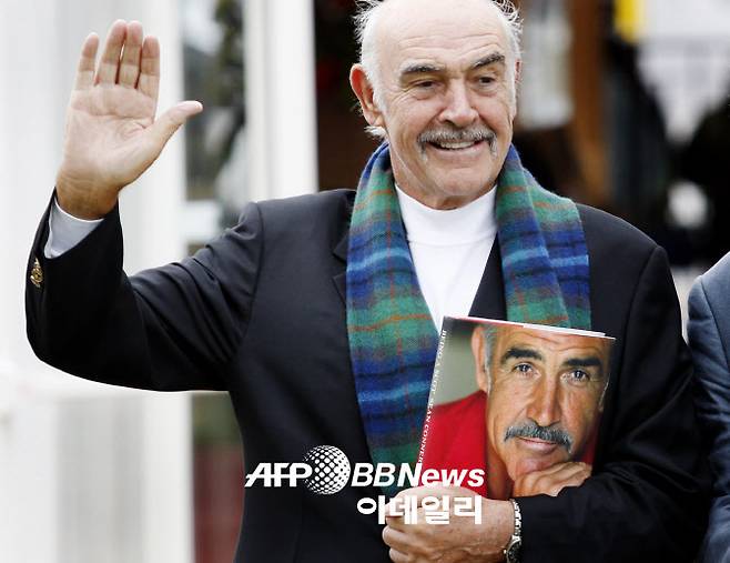 지난달 31일(현지시간) 향년 90세로 세상을 떠난 영국 영화배우 숀 코너리(사진=AFP).