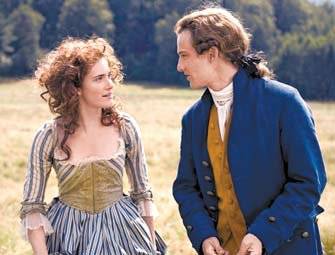 괴테 일대기를 다룬 영화 ‘괴테’ 속 베르테르의 복장. 파란색 연미복과 노란색 조끼 차림이다.