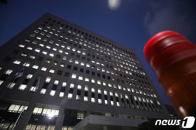 25일 오후 서울 서초구 대검찰청. 2020.11.25/뉴스1 © News1 이승배 기자