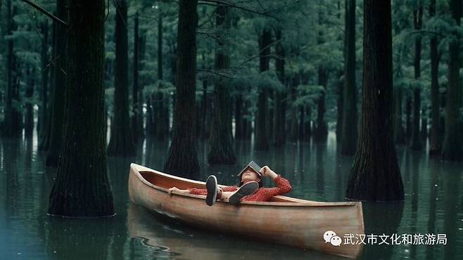 코로나19 발원지인 중국 우한의 관광 홍보 영상 중 일부