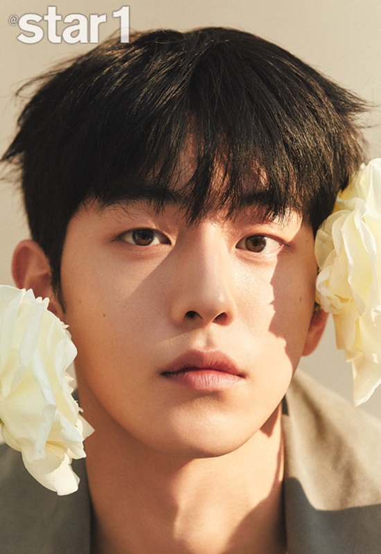 Nam Joo-hyuk Seven Years From Model to Actor...Engine of Youth in Courage is Mothers EmailActor Nam Joo-hyuk, who showed a heart-wrenching growth romance with TVN Drama StartUp, conveyed various charms through the picture.Nam Joo-hyuk recently filmed with Star & Style Magazine At Style.Nam Joo-hyuk said, I think it will be memorable because it is always a laughing scene, he said of the drama StartUp, which ended. It seems that the good atmosphere of the actual scene is on the air.There are many peer actors, and I always share my opinions and finish my work in a warm atmosphere. Nam Joo-hyuk, who plays Namdosan, an engineering student, to the bone, said, It is actually the opposite of me.But I have a lot of empathy in the courage of Dosan, who does it somehow, he said, referring to the resemblance between the character of Namdosan who does not hesitate.Nam Joo-hyuk, who has been working steadily this year and has been in public with various works, explained to Hong In-pyo in Netflix Health Teacher Ahn Eun-young, There have not been many opportunities to make external changes, but it is a character that has made it possible to relieve the thirst.I hope that there will be a chance to digest such various roles in the future, he said, expressing his desire to show a new appearance as an actor.As for the movie Leonardo Jardim, which will show the second acting sum with Han Ji-min, I was worried about the burden and worry of remake, but I wondered what kind of feeling Leonardo Jardim made by Kim Jong-kwan was and wanted to be a force in the work.Asked if he had a desire to jump over the original, he added, If you were greedy, you would have done nothing. I only thought that you should dissolve the character of Young Seok in the work.When he made his debut as Model and asked him about the change and growth of his seven years as an actor, he said, Thanks to the email that Mother wrote during his basketball career. When I started a new career with Actor, I watched Mothers email again and watched her every time she was tired.Nam Joo-hyuks interviews and pictures can be found in the January issue of 2021 At Style Magazine.Photo = At Style