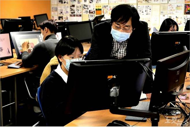 청강문화산업대학교 만화콘텐츠스쿨 실습모습 (사진=노컷TV 채승옥)