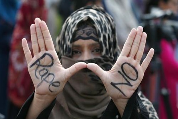 파키스탄 이슬라마바드에서 집단 성폭행 사건에 항의하는 시위대. [AFP=연합뉴스]