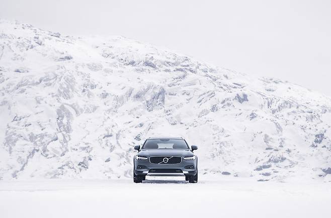 볼보 크로스컨트리(V90) B5 AWD. /볼보자동차코리아 제공