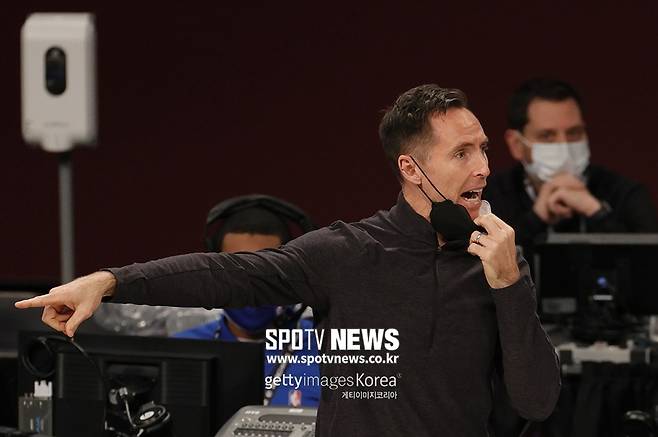 ▲ 스티브 내시 감독.