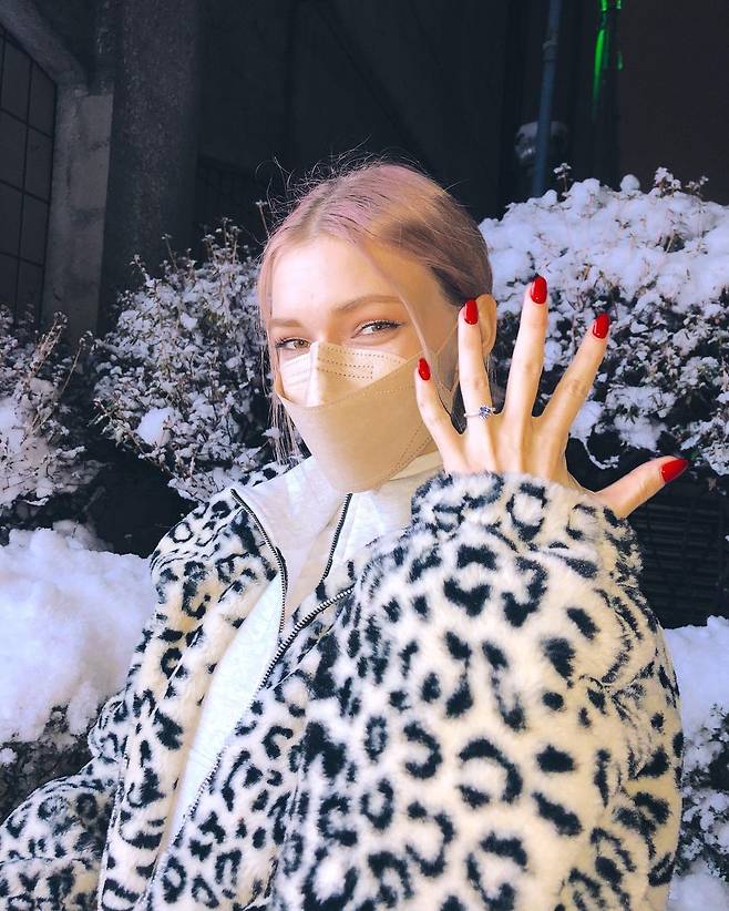 스테파니 미초바 SNS © 뉴스1