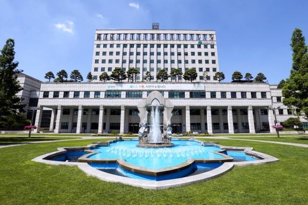 부천시가 ‘아동학대 범죄의 처벌 등에 대한 특례법’ 개정 및 시행에 따라 아동학대 문제의 심각성을 인식하고 공공성을 강화하기 위해 올해 1월 아동학대 및 보호를 전담하는 ‘아동보호팀’을 신설했다. / 사진제공=부천시