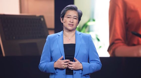 리사 수 AMD CEO가 13일 열린 CES 2021 행사에서 발표하고 있다.[CES 2021 유튜브 캡처]