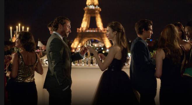 <에밀리 파리에 가다>. 넷플릭스 누리집 갈무리