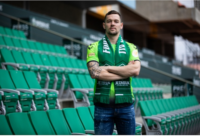 프로축구 전북 현대 모터스가 포항에서 뛰던 공격수 일류첸코를 영입했다. /사진=전북 현대