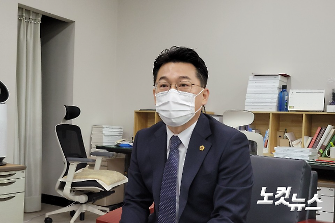 충북도의회 허창원 대변인. 박현호 기자