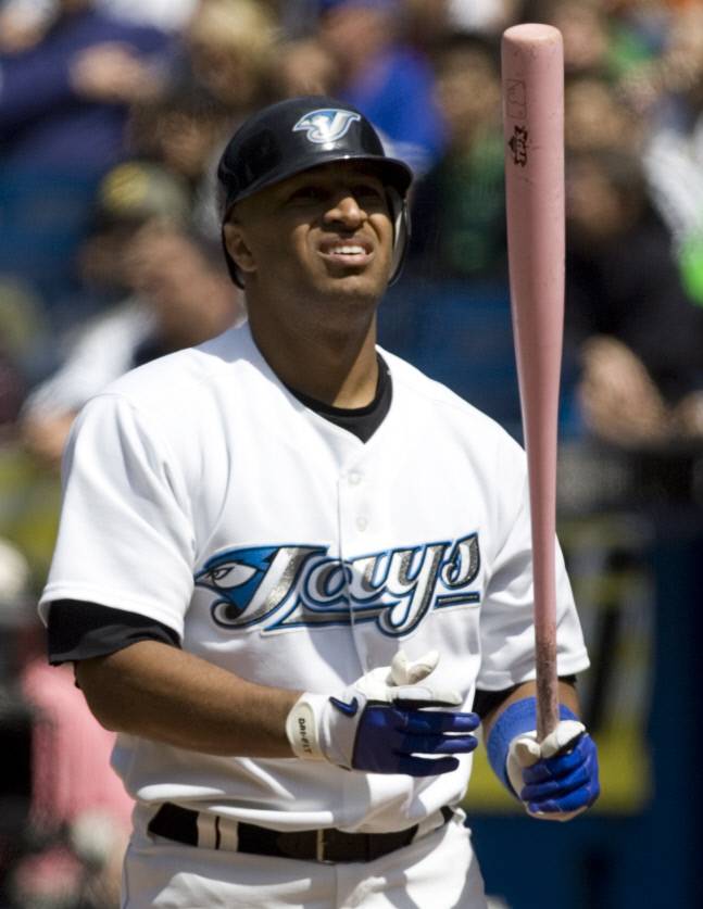 외야수 버논 웰스는 토론토 구단 사상 최초의 1억 달러(1억2600만 달러) 이상 대박 계약을 맺은 선수다. AP연합뉴스