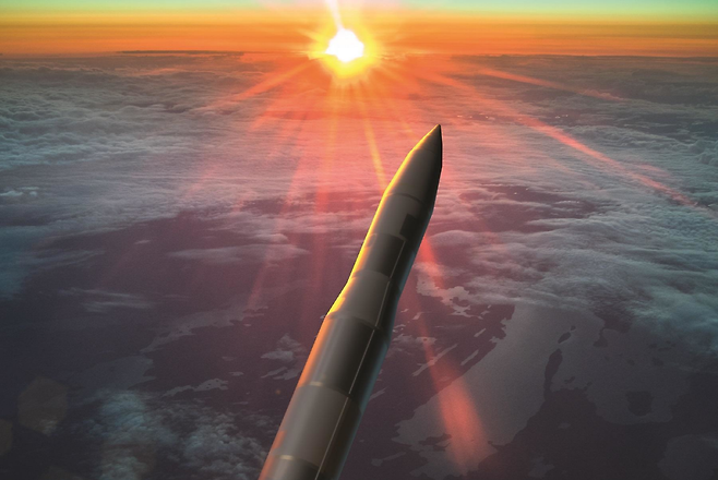 트럼프 행정부는 1조 2000억 달러를 들여 미니트맨 III를 대체할 대륙간탄도미사일인 GBSD를 비롯해 각종 신형 핵무기의 개발과 도입 계획을 진행했다. 사진=노스롭그루먼