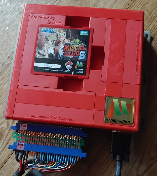 (이렇게 기판 마다 잠마로 연결하고 영상을 VGA로 출력해주도록 연결해준다)