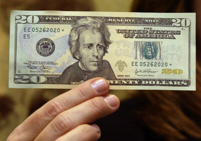 20달러 지폐에 그려진 앤드루 잭슨 전 미국 대통령의 모습(사진=AFP)
