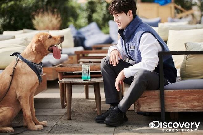 F&F가 라이선스 브랜드로 들여와 성공시킨 '디스커버리' 브랜드 이미지