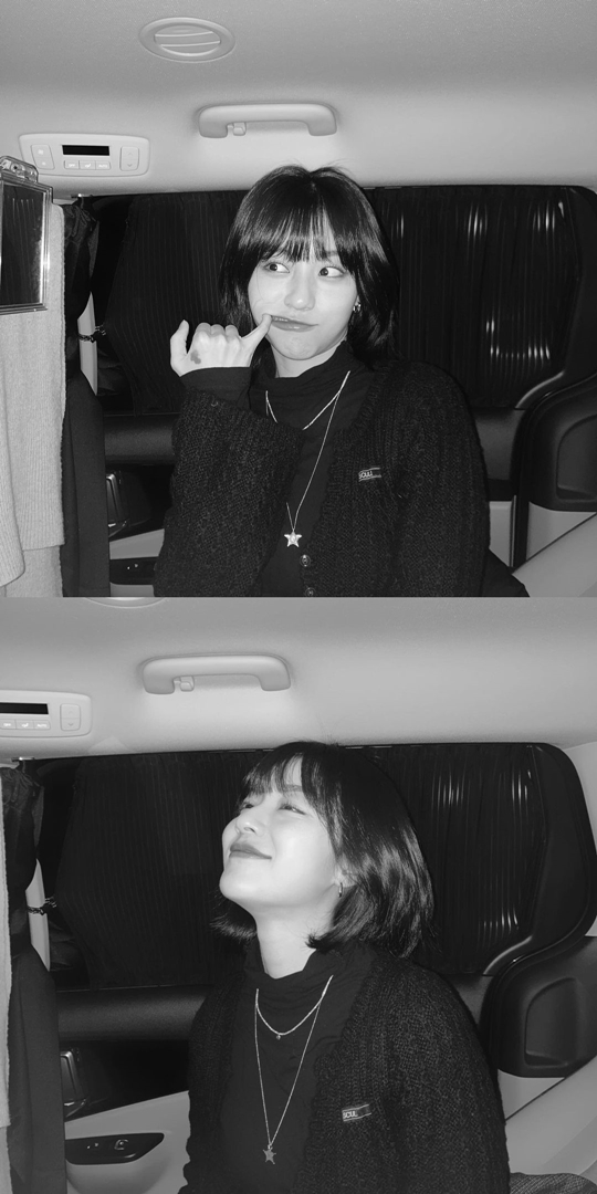 Actor Kang Min-ah flaunted her beautiful beautiful beautiful looksKang Min-ah posted several photos on his Instagram on the 29th.Kang Min-ah, in the public photo, poses in various poses in the car, despite his black and white photographs, his strong features and lovely smiles catch his eye.On the other hand, Kang Min-ah is appearing as Choi Soo-a in TVN drama Goddess Gangrim.Photo Kang Min-ah SNS
