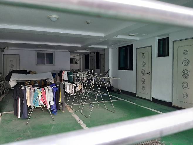 ▲주차장으로 마련한 공간을 임대한 모습. 사진=민달팽이유니온