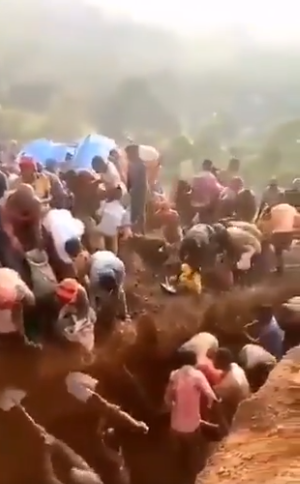 아프리카 콩고 키부에서 금광산이 발견돼 수천 명의 주민들이 몰려들었다. 사진='AhmadAlgohbary' 트위터 캡처.