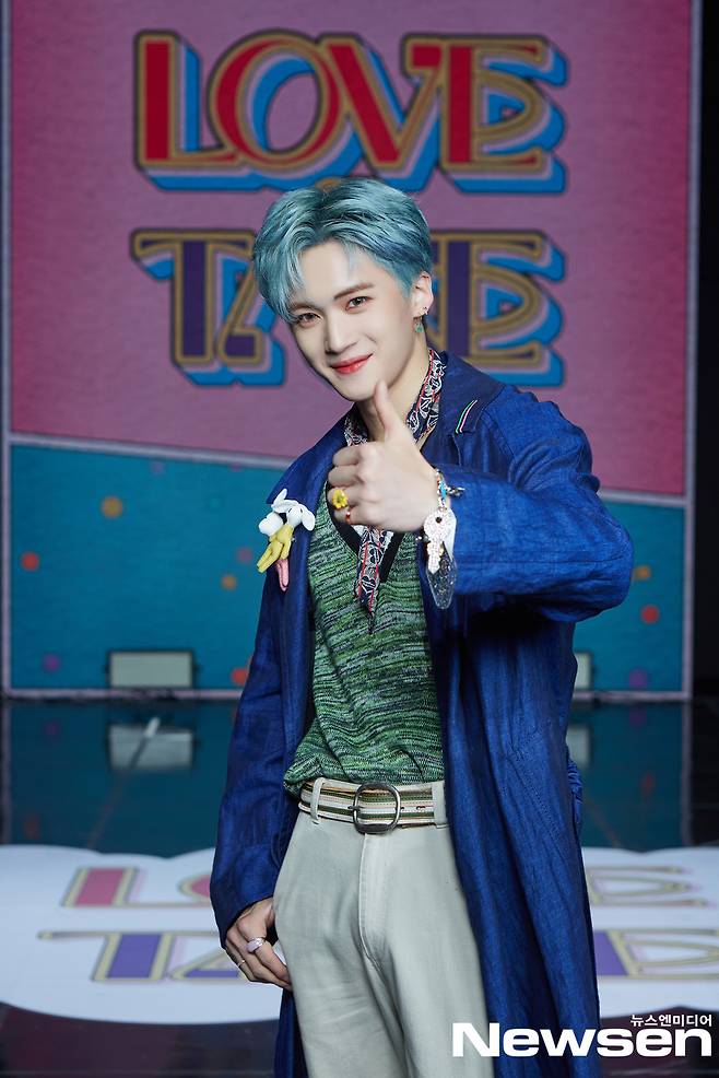 Pentagon 11th Mini album LOVE or TAKE release commemorative media showcase was held online on the afternoon of March 15th.Pentagon poses during photo time on the day.Photos: Cube Entertainment