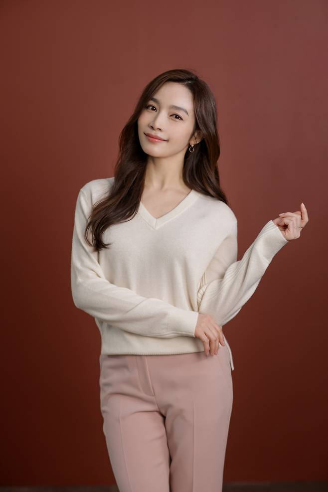 ▲ 배우 이민영. 제공|지담