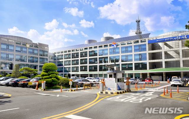시흥시청 전경.