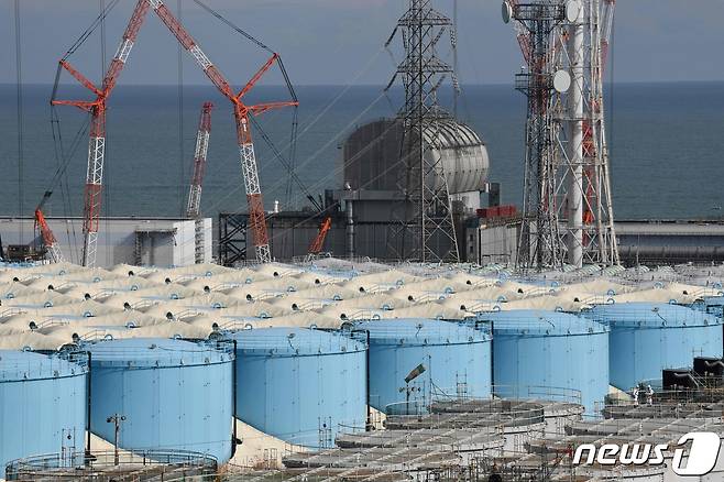 일본 후쿠시마 제1원자력발전소 내 방사성 오염수 저장탱크 <자료사진> © AFP=뉴스1