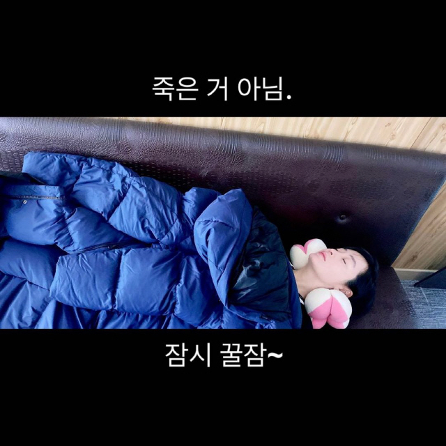 Actor Kim Hye-soos New Concept Sleep Celebratory Photoand the first of its kind.On the 14th, Kim Hye-soo posted a picture without any Re-Ment through Instagram.The picture shows Kim Hye-soo sleeping on the couch for a while, especially when she shows off her perfect beauty.Kim Hye-soo also laughed at the fans with a playful Re-Ment called Not Dead, Sleep for a while in the photo.Meanwhile Kim Hye-soo confirmed her appearance on Netflix drama Juvenile Justice.