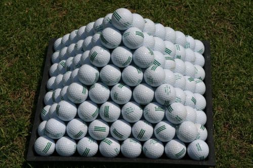 명문 회원제 골프장의 연습장은 레인지볼이 무료다.