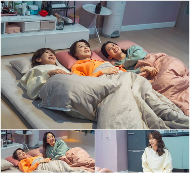The 16th KBS 2TV Weekend drama OK Photon Mae (playplayed by Moon Young-nam, directed by Lee Jin-seo, Green Snake Media, Fan Entertainment) which was broadcast on the last 9th day recorded 26.2% of the nations ratings, 2 parts and 30.2% of the national ratings based on Nielsen Korea, exceeding 30% of the highs and achieving its highest ratings.Especially, for the sixth consecutive week, all channels broadcast on Saturday and Sunday, all programs, and the audience rating was ranked # 1 and confirmed the position of Weekend drama # 1.In the last broadcast, the divorce of Lee gang-nam (Hong Eun Hee) and Bae Byung-ho (Choi Dae-cheol) has increased tension with the conflict between the family and the family.When the Photon Family said that the office of the Baebyeonho was made a mess, Jipungnyeon (Lee Sang-sook) visited the Photon, and both families ran to Lee Cheol-soo (Yoon Ju-sang) and Bae Byung-ho, and both families had a bloody confrontation.Then, Lee Chul-soo, who was furious with the windbreaker and the furious Lee Cheol-soo, alternately shocked the cheeks of Lee gang-nam and Bae-bangho.In the 17th episode to be broadcast on the 15th, Hong Eun Hee - Jeon Hye-bin - Ko Won-hee gathers together and lies down in one place, and resembling joint bed is included.The scene where Lee Kwang-sik (Jeon Hye-bin) lies on the right and Lee Kwang-tae (Ko Won-hee) lies on the left, centering on the big Sister Lee gang-nam in the play.Lee Kwang-sik and Lee Kwang-tae set the atmosphere for the lee gang-nam, who is struggling with divorce, and lee gang-nam confides in Jogon Jogons own inner life.Lee gang-nam and Lee Kwang-sik are looking at Lee Kwang-tae and are showing off their excitement, raising expectations about how the future of the three people with a bright smile will develop in a long time.Hong Eun Hee - Jeon Hye-bin - Ko Won-hees Photon Mae Sleep Three Shot scene was shot last April.The three people appeared on the set early on, and before the rehearsal, they lay side by side on the set prepared for the set, reading the script and continuing the practice, causing the smile of the viewers.Moreover, on both sides of Hong Eun Hee lying down, Jeon Hye-bin and Ko Won-hee proved their special strength by chatting and chatting.During the filming, Ko Won-hee released a colorful adverb and poured energy, and Hong Eun Hee and Jeon Hye-bin also warmed the scene with a tension and a tangent.The production team said, Hong Eun Hee - Jeon Hye-bin - Ko Won-hee has become more and more friendly than ever before, like real sisters, as they go through the meeting. Please check the appearance of the I said, Im sorry.Meanwhile, KBS 2TV Weekend drama OK Photon Mae will be broadcasted at 7:55 pm on the 15th.