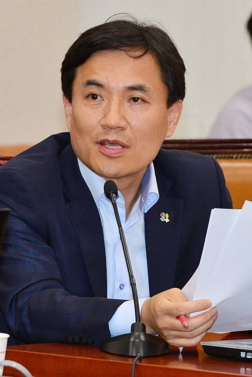 출처: 김진태 새누리당 의원 / 투데이신문