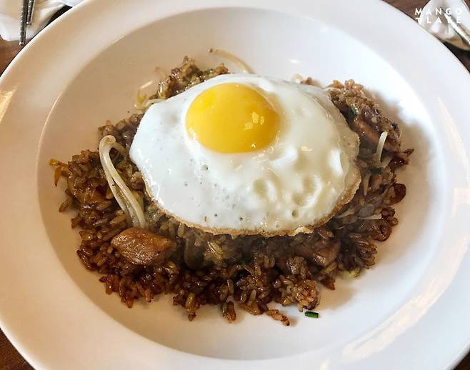 출처: MangoPlate @감자고동