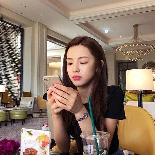 출처: 배우 고윤정 인스타그램