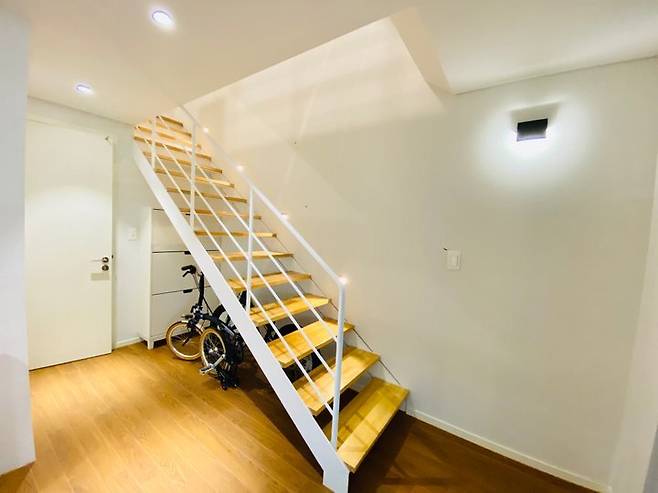 출처: 오늘의집 온라인 집들이 보러가기 (▲ 이미지 클릭)