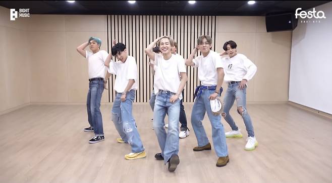 '우아하거나 귀엽거나' 방탄소년단 지민, 안무 연습 영상 '갭사이神' 무대천재