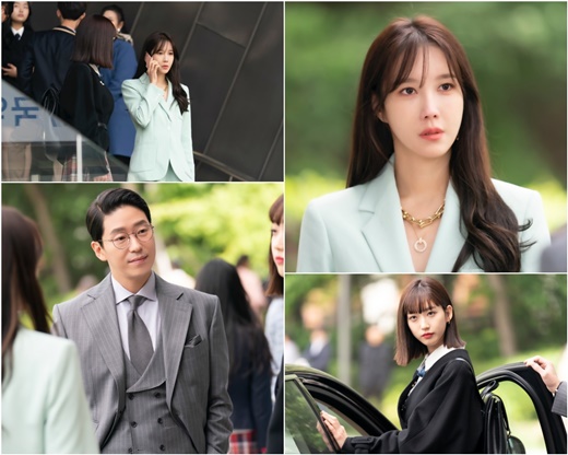, Inevitably Love Triangle (DJ Ivy mix)SBS Friday drama Penthouse (played by Kim Soon-ok, directed by Ju Dong-min) Ju Dan-tae (Um Ki-joon), Shim Soo-ryun (Lee Ji-ah), and Joo Seok-kyung (han ji-hyun)) The Invitably Love Triangle (DJ Ivy Mix) phenomenon that was unexpectedly encountered at the Seoul National University practical test center was captured.Penthouse 3 is a suspense revenge that is held at No. 1 house price and No. 1 education with distorted desire that can not be filled.The first episode of Penthouse 3, which opened the prelude to Last War intensely, achieved the highest audience rating of 21.9% at the moment, and set the record of the seasons highest first audience rating.Especially in the first episode, Ju Dan-tae was shocked by the fact that he was the real criminal of the Logani (Park Eun-seok) car explosion.Judantae threatened the Supreme Court justice and was released from prison after Logani was identified as the real criminal in the Lee Ji-ah murder case.However, Lee Ji-ah, who was convinced that the real crime of the Logan accident was the mainstay, disguised himself as a nurse and infiltrated the hospital and told Judantae, I do not expect any more judgment of the law.I will cut off my breath so that you are not a person the way you were doing it. However, after that, Judan Tae was surprised by the shameless and eerie move that appeared in Penthouse.In this regard, hemisthesis, Judantae, and han ji-hyun were analyzed.) The scene of Invitably Love Triangle (DJ Ivy Mix), which is a sharp confrontation, is creating tension.The main stage of the play is the practical test center of Seoul Music University.I am anxious when I come to pick up the cardiologist and the master of the temple, who come down the stairs after the practical test is over.However, Judan Tae does not care about the heart training, but looks at his daughter, Juk Kyung, with a pale smile.In the first episode, he received a call from his father, Ju Dan-tae, and he predicted an extraordinary future. This time, he is shocked by the appearance of getting on the side seat of Ju-taes car.I am curious about what kind of crisis the mind and training will face with the meeting of Judan Tae and his daughter.Lee Ji-ah, Um Ki-joon, han ji-hyun at the filming site of Inevitably Love Triangle (DJ Ivy Mix)Is said that I crossed the detailed emotional hot and pleasant atmosphere inside and outside the camera.While waiting for the filming, he smiled at the camera with a V pose and laughed at the camera, and even though he was boosting his vitality on the scene, he soon painted a vivid scene with his eyes changing from his eyes as he permeated characters and situations.The production team said, With the war between Shim and Ju-tae in full swing, the progress of the chiefs who do not know where to go in it will be a major point of observation. Please confirm how the Shim training will respond to the provocation of Ju-Penthouse is broadcast every Friday night at 10 p.m.