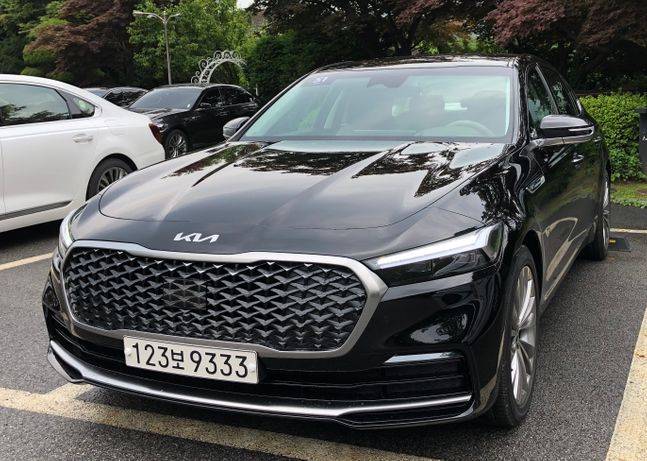 기아 더뉴 K9 앞모습. ⓒ데일리안 김민희 기자