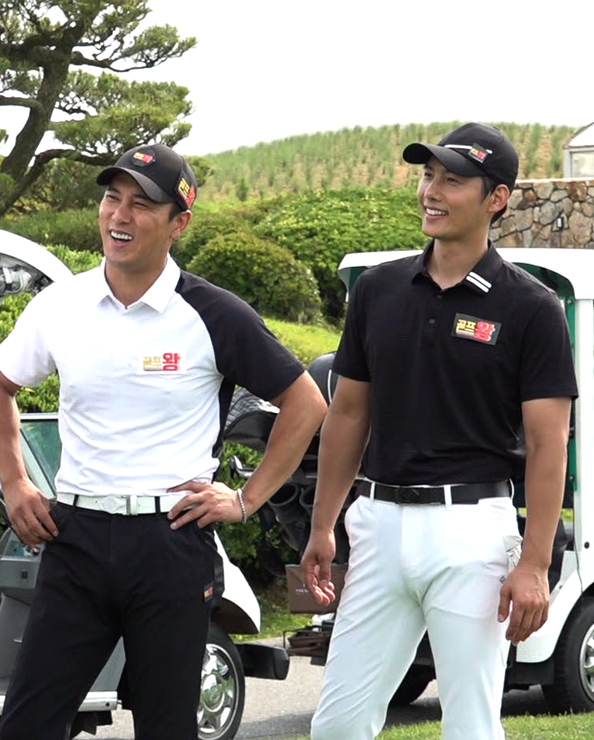 National player guest Choi Jin-chul - Lee Eul-yong - Hong Sung-heon - Yoon Suk-min declared the fast-tracking bullet Battle, and provoked Golf King Lee Dong-gook - Lee Sang-woo - Jang Min-Ho - Yang Se-hyeong.TV CHOSUN King Golf is a Fantastic Head Coach Kim Gook Jin - Kim Mi-hyun and Golfs four-color four-color charm Lee Dong-gook - Lee Sang-woo - Jang Min-Ho - Yang Se-hyeong with super-class guests and thrilling Golf Battle It is a new concept sports entertainment program that gives fresh fun.Since the first broadcast, it has been receiving a hot response for seven consecutive weeks, continuing the first throne of the TV viewer ratings.In this regard, TV CHOSUN King Golf, which will be broadcast on July 12, King Golf team Lee Dong-gook - Lee Sang-woo - Jang Min-Ho - Yang Se-hyeong is a national player soccer player in Korea. He has a stronger Lee Yeol-chi-yeol Battle than ever.Above all, the members of the National Player team started a sparkling nervous battle as soon as they started Battle, revealing a burning competition.When Hong Sung-heon, a former national player baseball player, declared, I will hit without thinking about the amount of broadcasting, Choi Jin-chul, a legendary soccer defender, also said, Lets finish it soon if we can finish it soon.The scene was hot as the members of the Golf King also became motivated by the vigorous attitude and composition of former national players who made their reputation in soccer and baseball.In particular, Yoon Suk-min, who is preparing for his second life as a Golf player after retiring from baseball, has raised his enthusiasm with his great success.Yoon Suk-min, who is currently challenging the professional test, is recognized as a professional golfer and has shot a driver shot like a cannon over 300m despite the wind of the Kyonggi.In the meantime, the Golf King team and the National Player team focused their attention on the crisis with unexpected game.The National Player team showed unexpected loopholes and caused laughter at the obstacle Time Attack Kyonggi, which had to put the ball in the mini soccer goal after 10 rounds of elephant nose through hurdles and limbo.The former National Player team members, who were confident about their physical strength, complained of sudden dizziness among the Game and showed the Hyunta of the retired National player, which was knocked down, and devastated the scene with laughter.In addition, director Kim Mi-hyun of Spicy Peanut, released the practice of putting of actual players with Special One Point Lesson, and released a great honey tip to members of Golf King, who usually make many putting mistakes.As the 4th Golf King and Kim Gook Jins putting to score Battle are unfolded, questions are gathering about the world class class class class lessons and the results of the game.