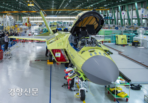 KF-21 시제1호기의 최종 조립 모습./한국항공우주 제공