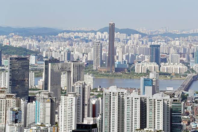 An aerial view of apartment complexes in Seoul (Yonhap)
