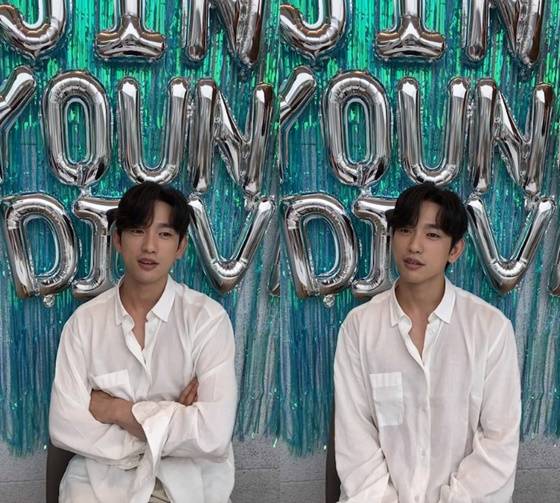 /사진=진영 인스타그램 라이브 캡처